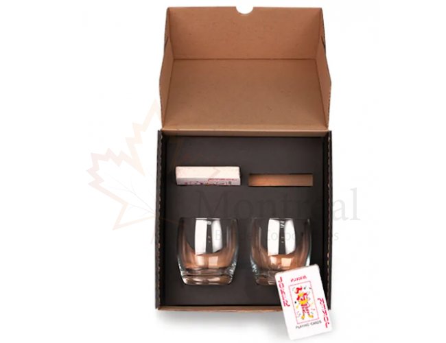 Kit Whisky Com Baralho E Copos